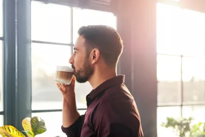 Τέλεια θερμοκρασία, άρωμα και κρέμα σε κάθε φλιτζάνι*